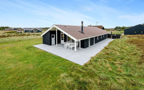 Elnur - 100M from the Sea: Cottage, Home, House, Roof, Porch, Estate, Siding, Garden Buildings, Farmhouse, Yard