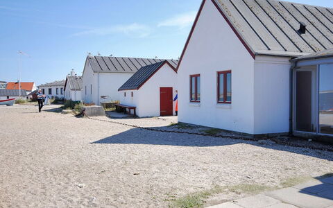 Hariet - 600M from the Sea: Sky, House, Roof, Home, Residential Area, Cottage, Land Lot, Human Settlement, Pole, Slope