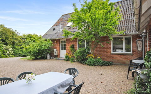 Ludovic - 7Km from the Sea: Roof, Land Lot, Cottage, Home, Rural Area, Shed, Siding, Garden Buildings, Log Cabin, Hut