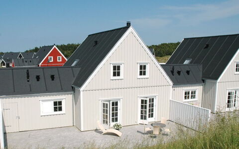 Ønef - 1Km from the Sea: Furniture, Interior Design, Chair, Flooring, Table, Resort, Floor, Ceiling, Room, Eco Hotel