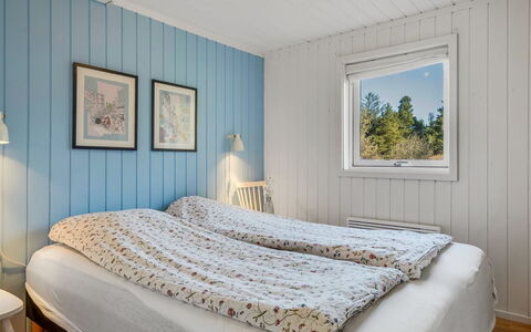 Bylgja - 1.7Km from the Sea: Wood, Bedroom, Interior Design, Flooring, Floor, Ceiling, Bed, Bed Sheet, Bedding, Linens