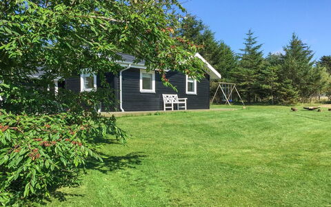 Bylgja - 1.7Km from the Sea: Grass, House, Shrub, Lawn, Cottage, Land Lot, Garden, Home, Plain