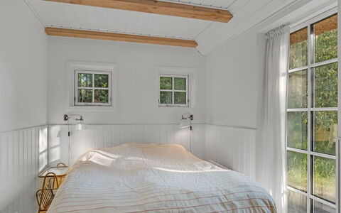 Beghel - 350M from the Sea: Interior Design, Wood, Flooring, Bedroom, Ceiling, Floor, Bed, Lighting, Bedding, Furniture