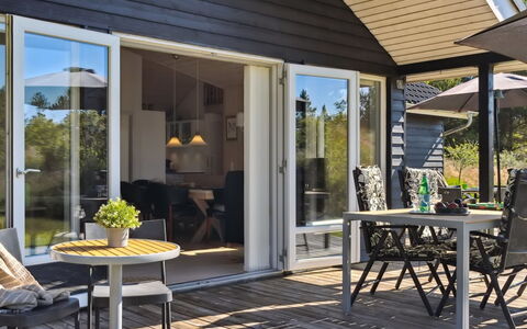 Swen - 1.3Km from the Sea: Architecture, Roof, Home, Composite Material, Daylighting, Siding, Driveway