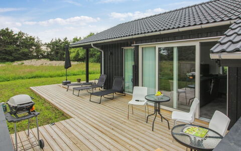 Holke - 600M from the Sea: Residential Area, Roof, Suburb, Driveway, Estate, Chimney