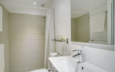 Claudette - 1Km from the Sea: Flooring, Interior Design, Wall, Floor, Plumbing Fixture, Bathroom, Sink, Room, Tap, Ceiling