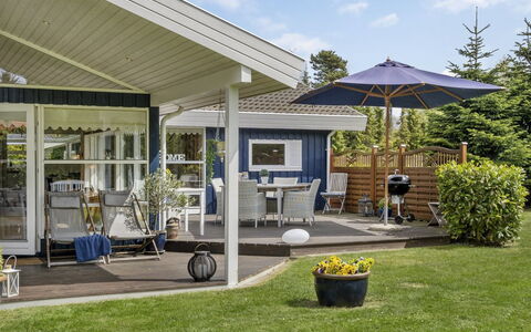 Frithlef - 900M from the Sea: Roof, House, Home, Cottage, Siding, Estate, Driveway, Garden Buildings, Yard, Shed