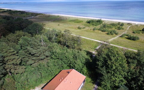 Torsten - 30M from the Sea: Roof, House, Land Lot, Home, Cottage, Estate, Garden Buildings, Shade, Log Cabin, Landscaping