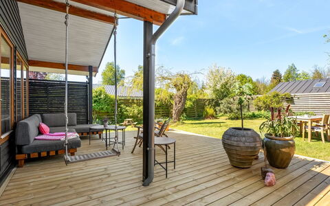 Erke - 370M from the Sea: Cottage, Home, House, Roof, Porch, Estate, Siding, Garden Buildings, Farmhouse, Yard
