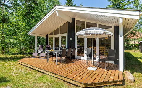 Hertta - 200M from the Sea: Roof, Land Lot, Cottage, Home, Rural Area, Shed, Siding, Garden Buildings, Log Cabin, Hut