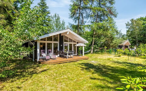 Hertta - 200M from the Sea: Roof, Land Lot, Cottage, Home, Rural Area, Shed, Siding, Garden Buildings, Log Cabin, Hut