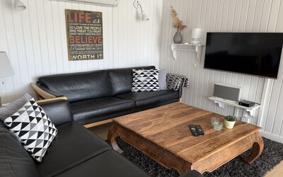 Hallveig - 1.1Km from the Sea