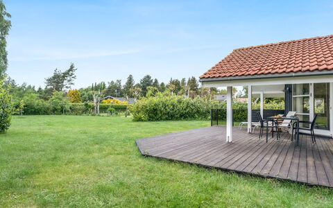 Brynhild - 400M from the Sea: Grass, House, Roof, Home, Cottage, Shrub, Land Lot, Rural Area, Farmhouse, Groundcover