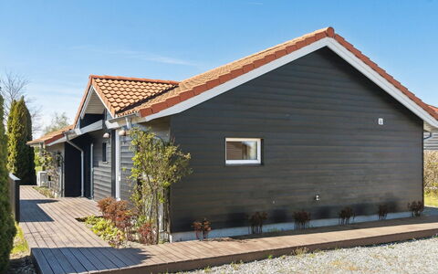 Florentin - 1Km from the Sea: Roof, Land Lot, Cottage, Home, Rural Area, Shed, Siding, Garden Buildings, Log Cabin, Hut