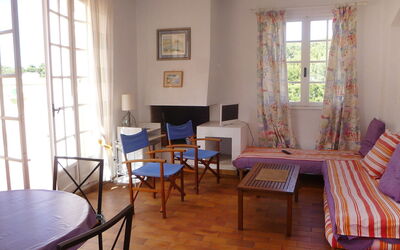 Accommodation:&nbsp;Hameau la Madrague 240.4