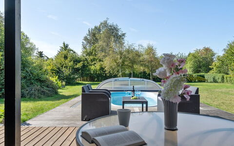 Biaver - 350M from the Sea: Roof, Land Lot, Cottage, Home, Rural Area, Shed, Siding, Garden Buildings, Log Cabin, Hut