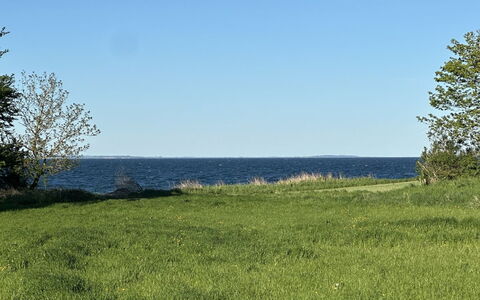 Ady - 150M from the Sea: Apartment, Shade, Balcony, Chair, Fence, Outdoor Furniture, Aluminium, Artificial Turf