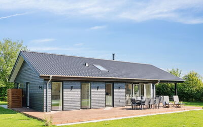 Hasten - 600M from the Sea