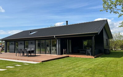 Hasten - 600M from the Sea