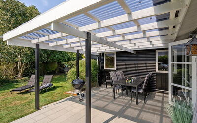 Westman - 200M from the Sea