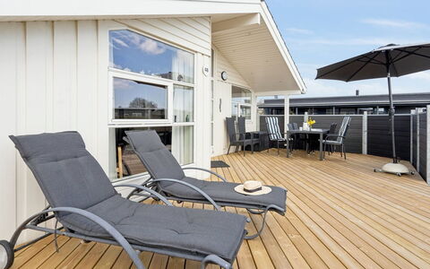Tjakko - 900M from the Sea: Roof, Land Lot, Cottage, Home, Rural Area, Shed, Siding, Garden Buildings, Log Cabin, Hut