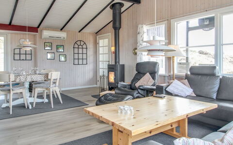 Vika - 600M from the Sea: Roof, House, Land Lot, Home, Cottage, Estate, Garden Buildings, Shade, Log Cabin, Landscaping