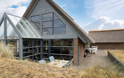 Anselmi - 450M from the Sea: Wood, Cottage, Hardwood, Plank, Wood Stain, Garden Buildings, Design, Yard, Log Cabin, Backyard