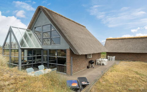 Anselmi - 450M from the Sea: Wood, Cottage, Hardwood, Plank, Wood Stain, Garden Buildings, Design, Yard, Log Cabin, Backyard