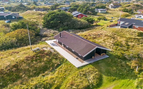 Edvardine - 400M from the Sea: 