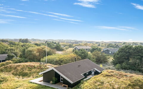 Edvardine - 400M from the Sea: 