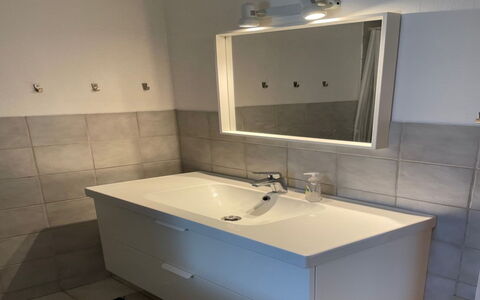Lilja - 1.5Km from the Sea: Flooring, Bathroom Sink, Floor, Plumbing Fixture, Bathroom Cabinet, Interior Design, Sink, Plumbing, Tap, Bathroom