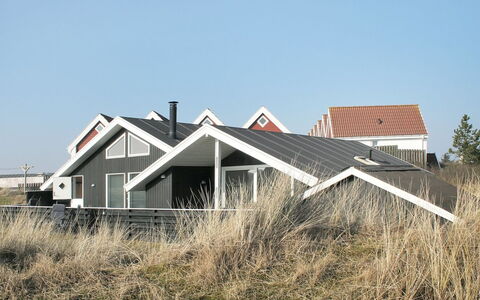 Aska - 400M from the Sea: Roof, Architecture, Home, House, Cottage, Siding, Estate, Daylighting, Farmhouse