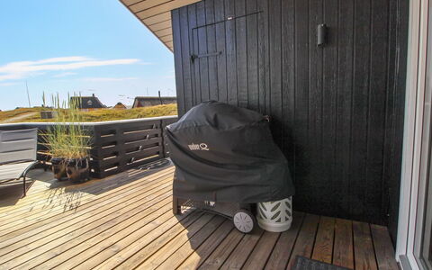 Aska - 400M from the Sea: Plant Community, Sunlight, Herbaceous Plant, Garden, Plantation, Agriculture, Farm