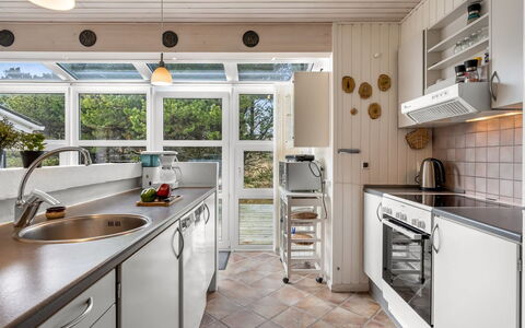 Andine - 1.2Km from the Sea: Kitchen, Countertop, Interior Design, Kitchen Appliance, Flooring, Wood, Cabinetry, Major Appliance, Kitchen Sink, Furniture