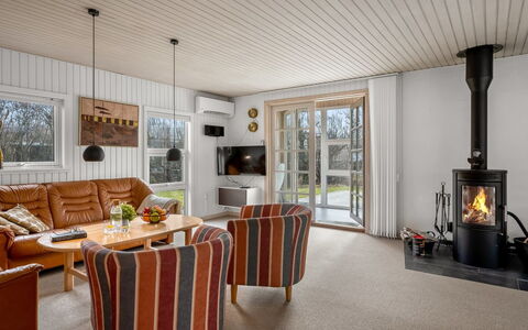 Andine - 1.2Km from the Sea: Flooring, Interior Design, Furniture, Wood, Ceiling, Floor, Living Room, Room, Couch, Chair