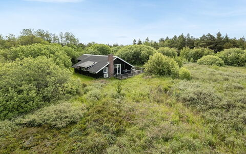 Doria - 2Km from the Sea: House, Home, Roof, Residential Area, Cottage, Estate, Farmhouse, Lawn, Landscaping, Siding