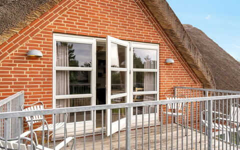 Henrike - 3.3Km from the Sea: Apartment, Shade, Balcony, Chair, Fence, Outdoor Furniture, Aluminium, Artificial Turf