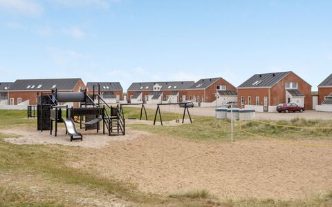 Reimund - 2.3Km from the Sea: Grass, Grassland, Landscape, Ecoregion, Plain, Plant Community, Land Lot, Outdoor Furniture, Prairie, Shrubland