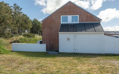 Anouk - 1.7Km from the Sea
