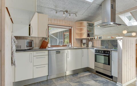 Jonas - 2.4Km from the Sea: Kitchen, Kitchen Appliance, Countertop, Major Appliance, Wood, Ceiling, Interior Design, Flooring, Cabinetry, Lighting