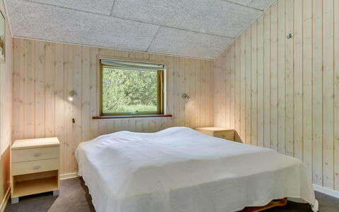 Jonas - 2.4Km from the Sea: Interior Design, Wood, Flooring, Ceiling, Bedroom, Floor, Room, Bed, Bed Sheet, Bedding