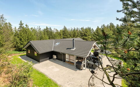 Jonas - 2.4Km from the Sea: House, Home, Roof, Cottage, Shrub, Siding, Door, Garden, Farmhouse