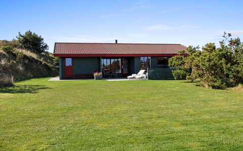 Steni - 250M from the Sea: Shrub, Urban Design, Groundcover, Brick, Apartment, Estate, Brickwork, Balcony, Landscaping