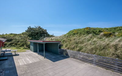 Steni - 250M from the Sea