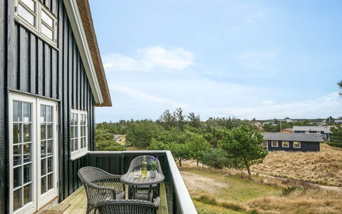 Erikke - 300M from the Sea: 