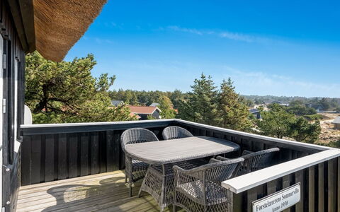 Erikke - 300M from the Sea: House, Home, Roof, Residential Area, Cottage, Estate, Farmhouse, Lawn, Landscaping, Siding