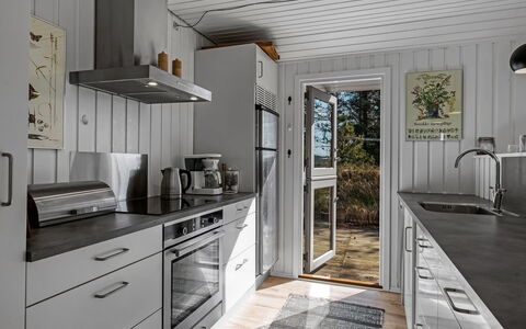 Tove - 1.5Km from the Sea: Wood, Kitchen, Kitchen Appliance, Countertop, Major Appliance, Flooring, Home, Cabinetry, Home Appliance