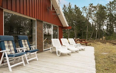Tove - 1.5Km from the Sea: Wood, Cottage, Hardwood, Plank, Wood Stain, Garden Buildings, Design, Yard, Log Cabin, Backyard