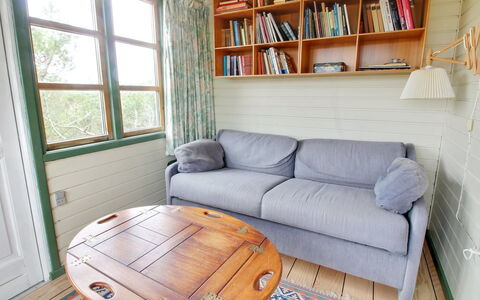 Jon - 400M from the Sea: Wood, Wood Stain, Plank, Hardwood, Cottage, Deck, Siding, Shade, Wood Flooring, Garden Buildings