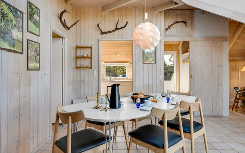 Ansine - 1.2Km from the Sea: Interior Design, Furniture, Wood, Flooring, Ceiling, Light Fixture, Kitchen & Dining Room Table, Floor, Dining Room, Home